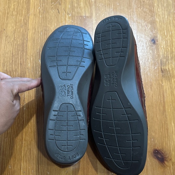 SAS Women's Brown Leather Flats Willow Slip On  loafer walnut - Picture 6 of 11